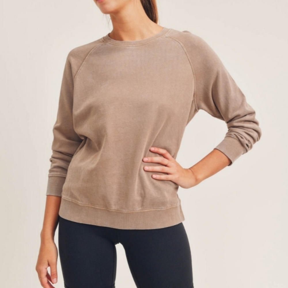 Mineral Washed Sweatshirt